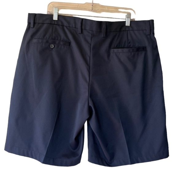 Amazon Essentials Dark Navy Blue Flat Front Mens Classic Fit Golf Shorts NWOT - Picture 7 of 8